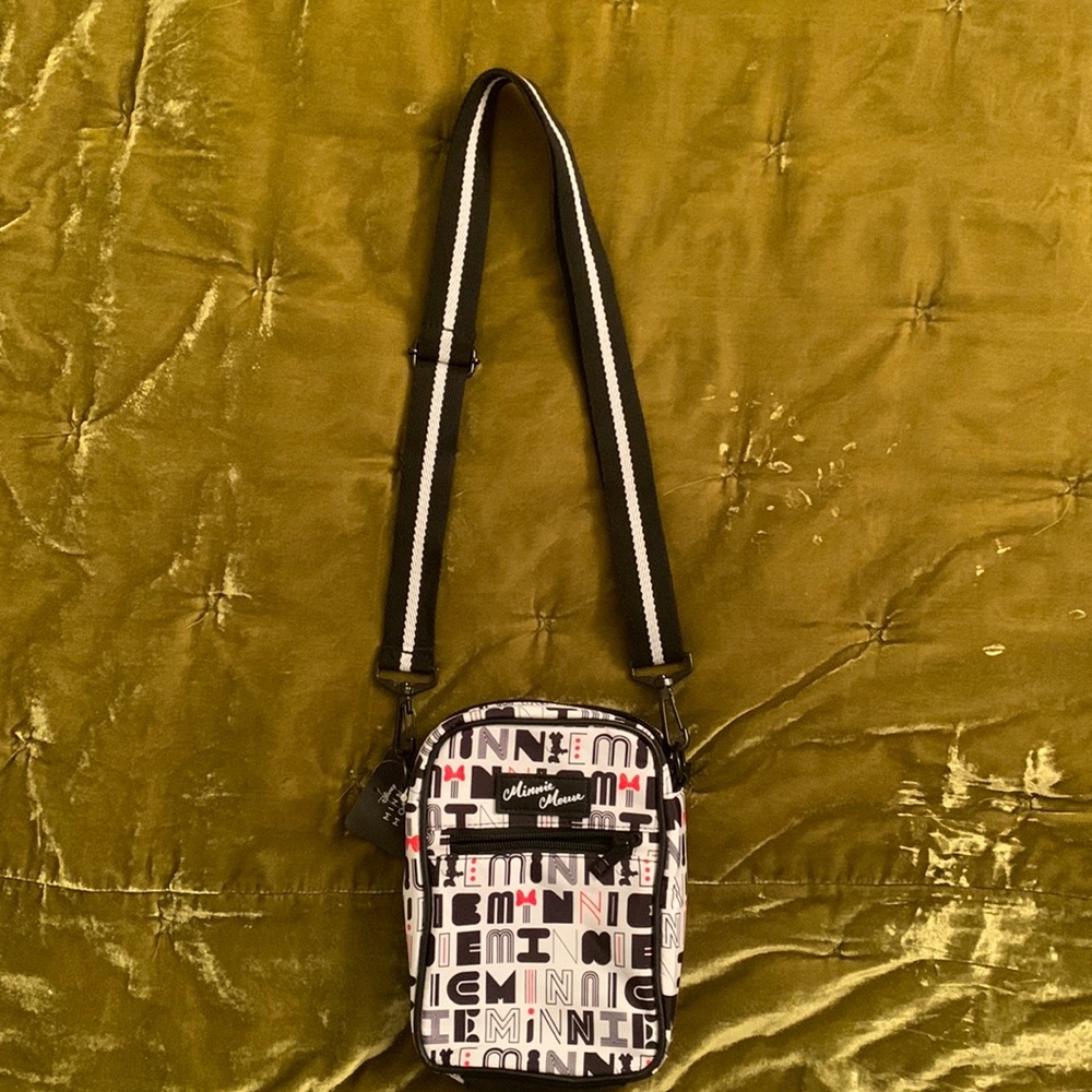 Disney Minnie Mouse Cross Body Purse Bag NWT